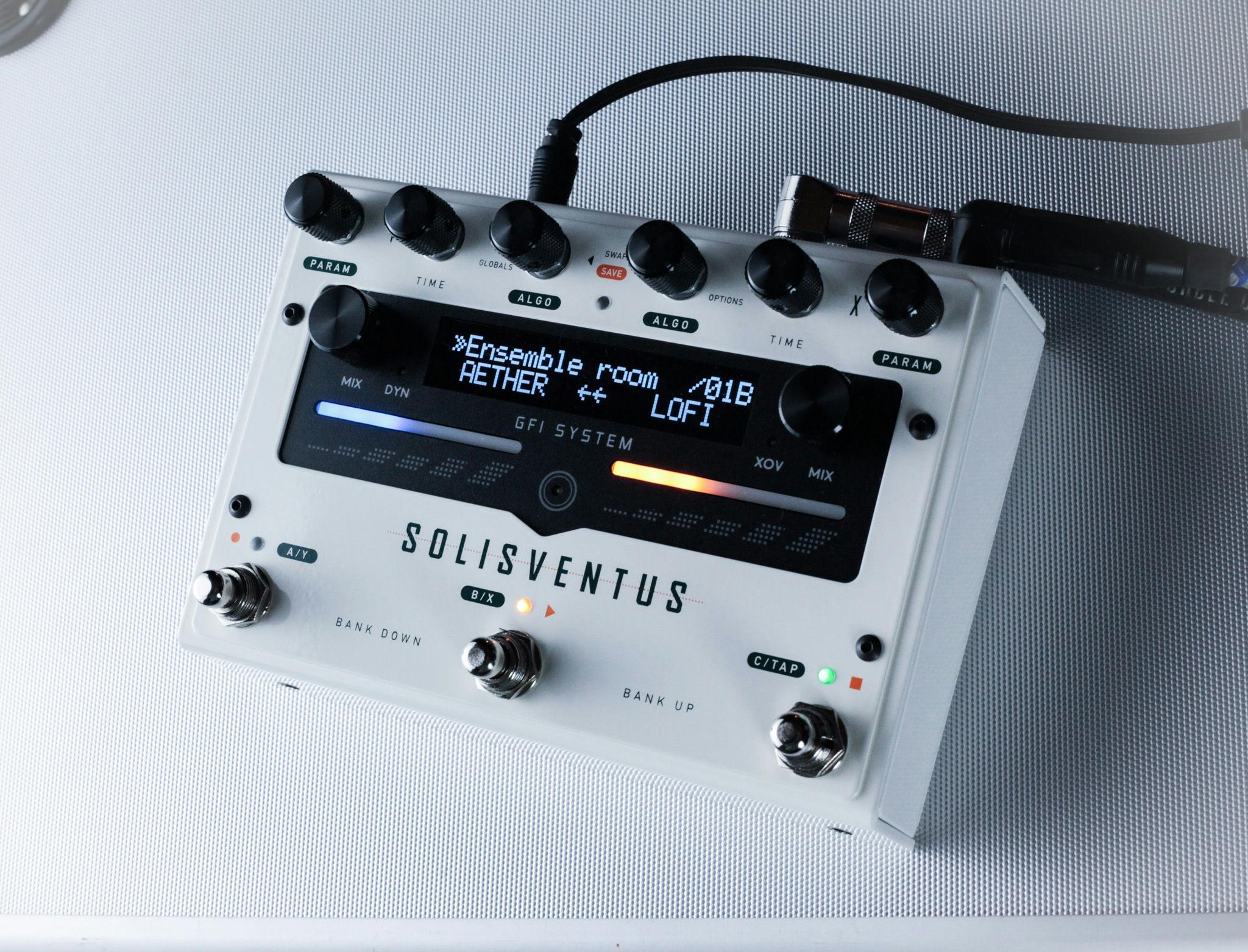 ギター GFI SYSTEM EQUALISYS GFI SYSTEM SYNESTHESIA モジュレーションマルチ