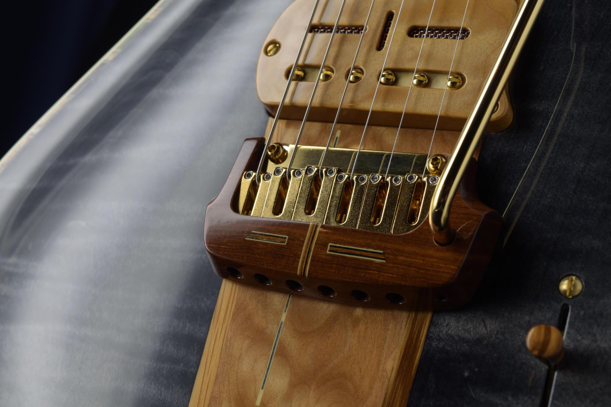 Jersey Girl Homemade Guitars GAUCHE-Tucker the Crow | Axe