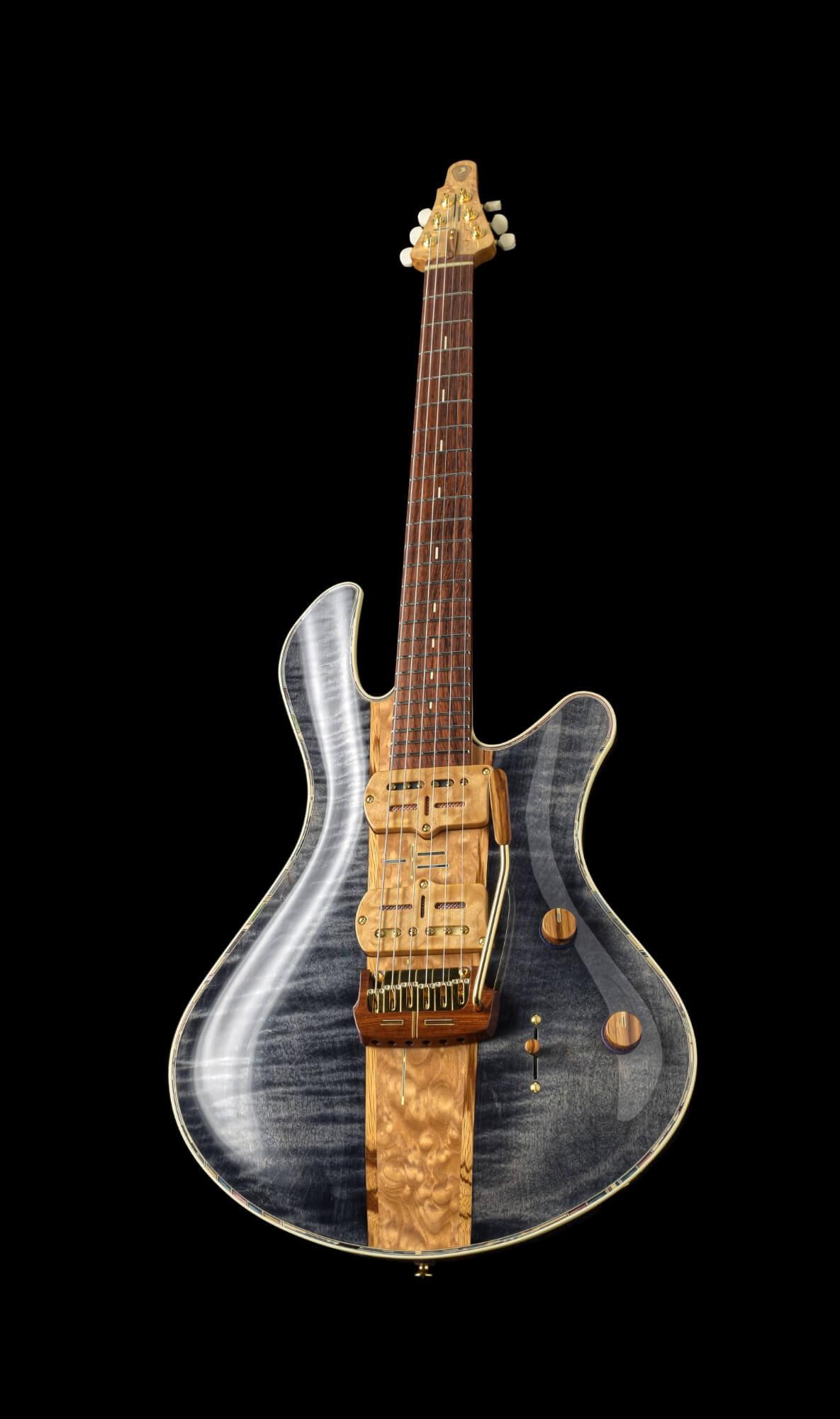 Jersey Girl Homemade Guitars GAUCHE-Tucker the Crow | Axe Jersey Girl Homemade Guitars GAUCHE-Tucker the Crow | Axe