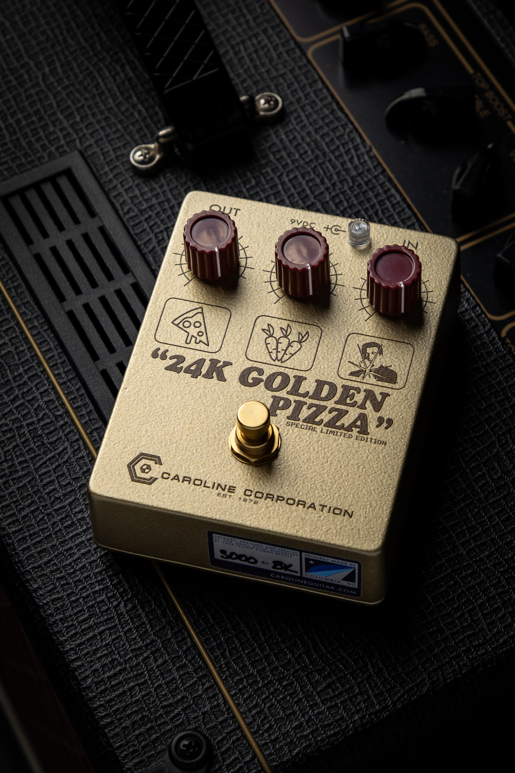 Caroline Guitar Company 24K Golden Pizza