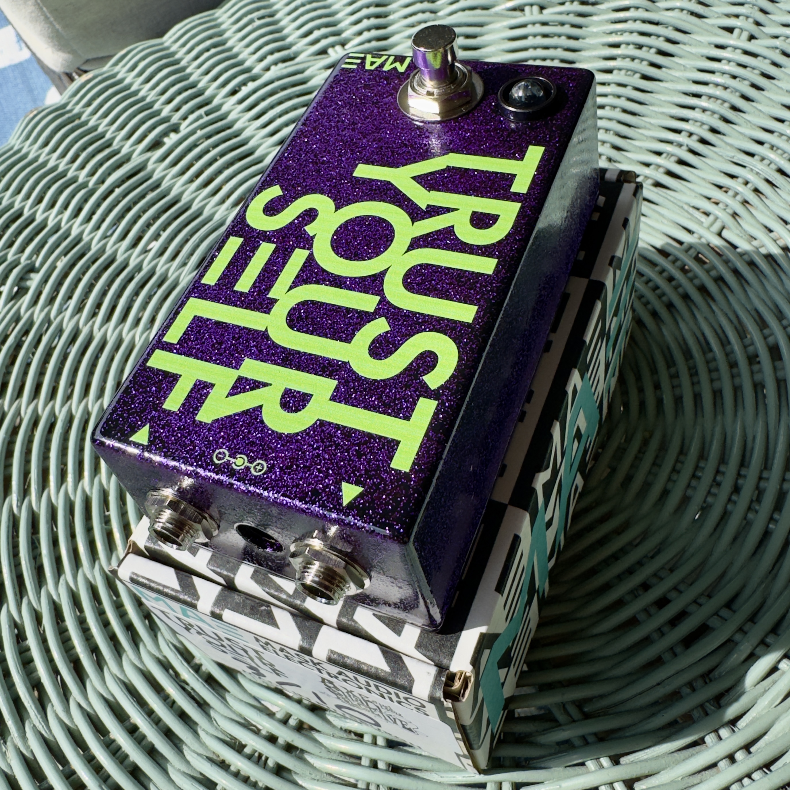 Mask Audio Electronics TRUST YOURSELF