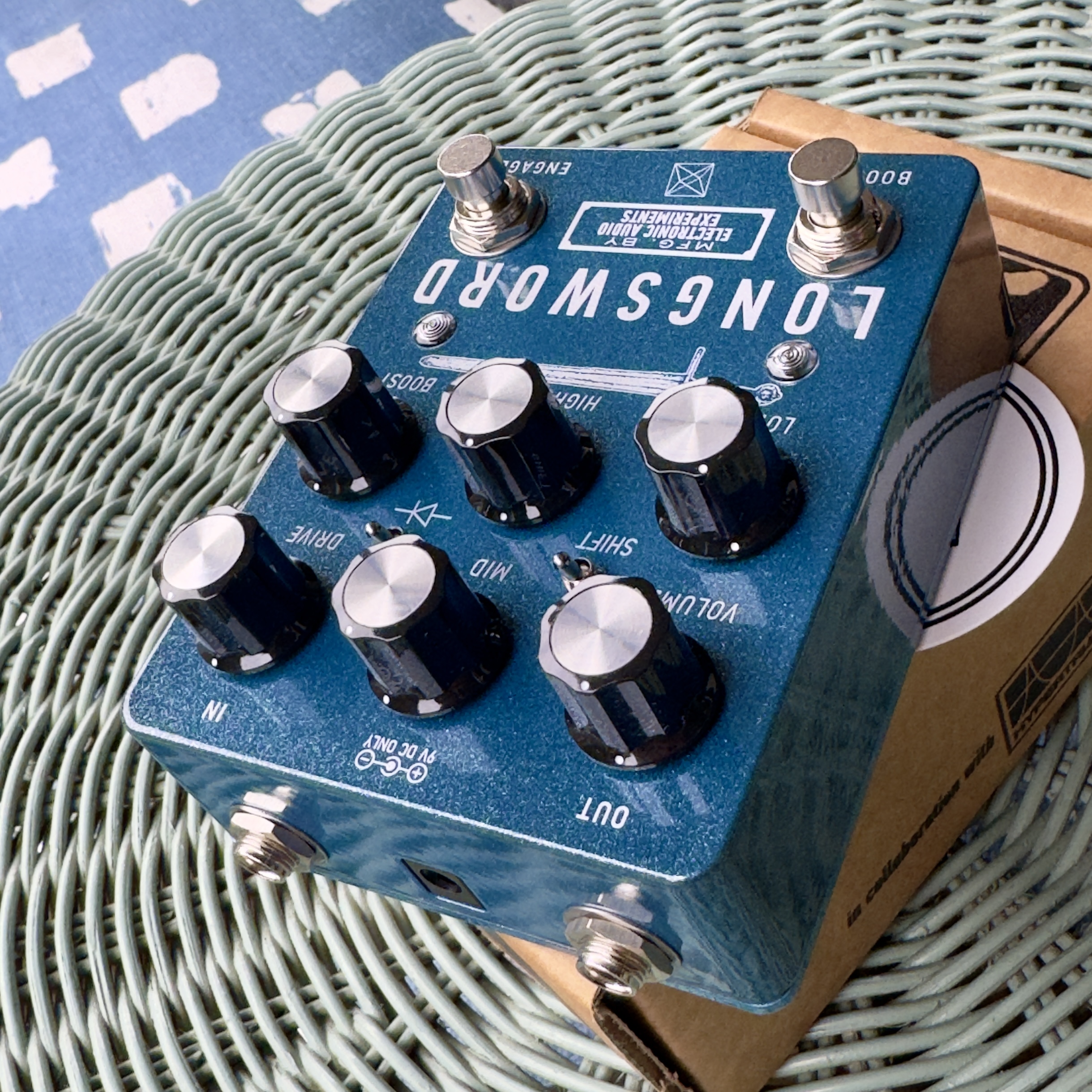 Electronic Audio Experiments Longsword V4.5 - Illusion Pacific finish