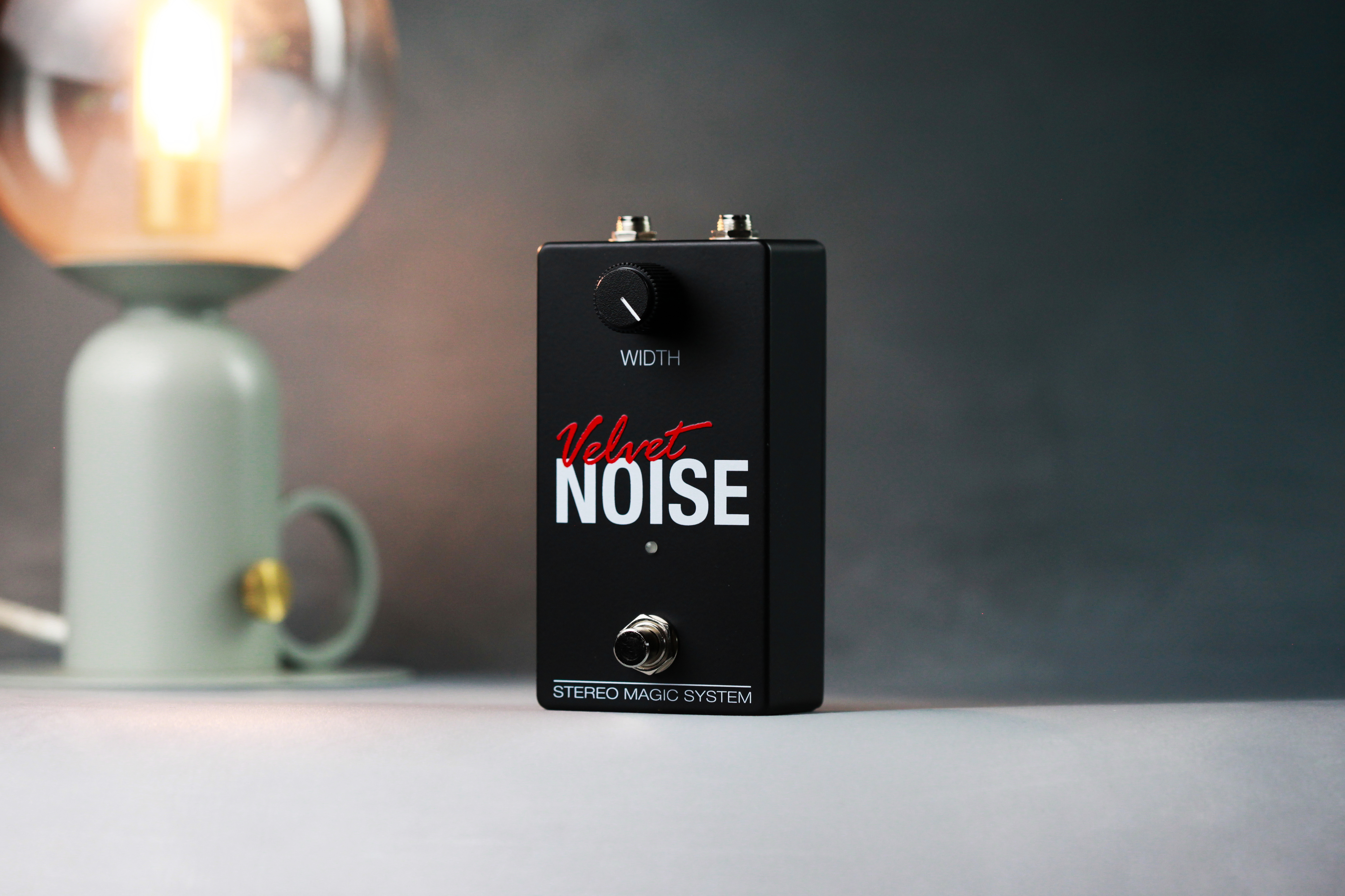 Alexander Pedals Velvet Noise