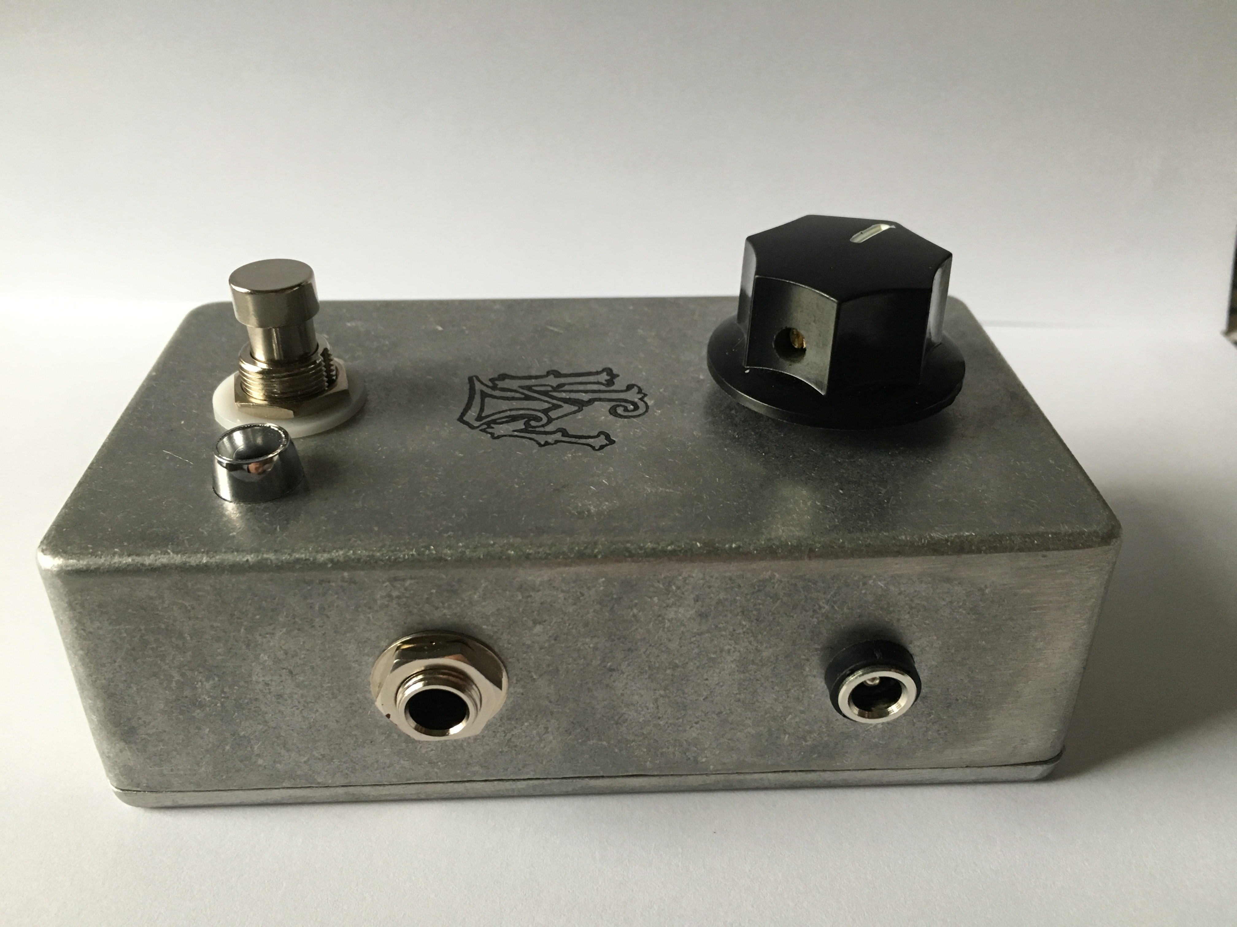 Lone Wolf Audio BULLDOZER 1 KNOB FUZZ