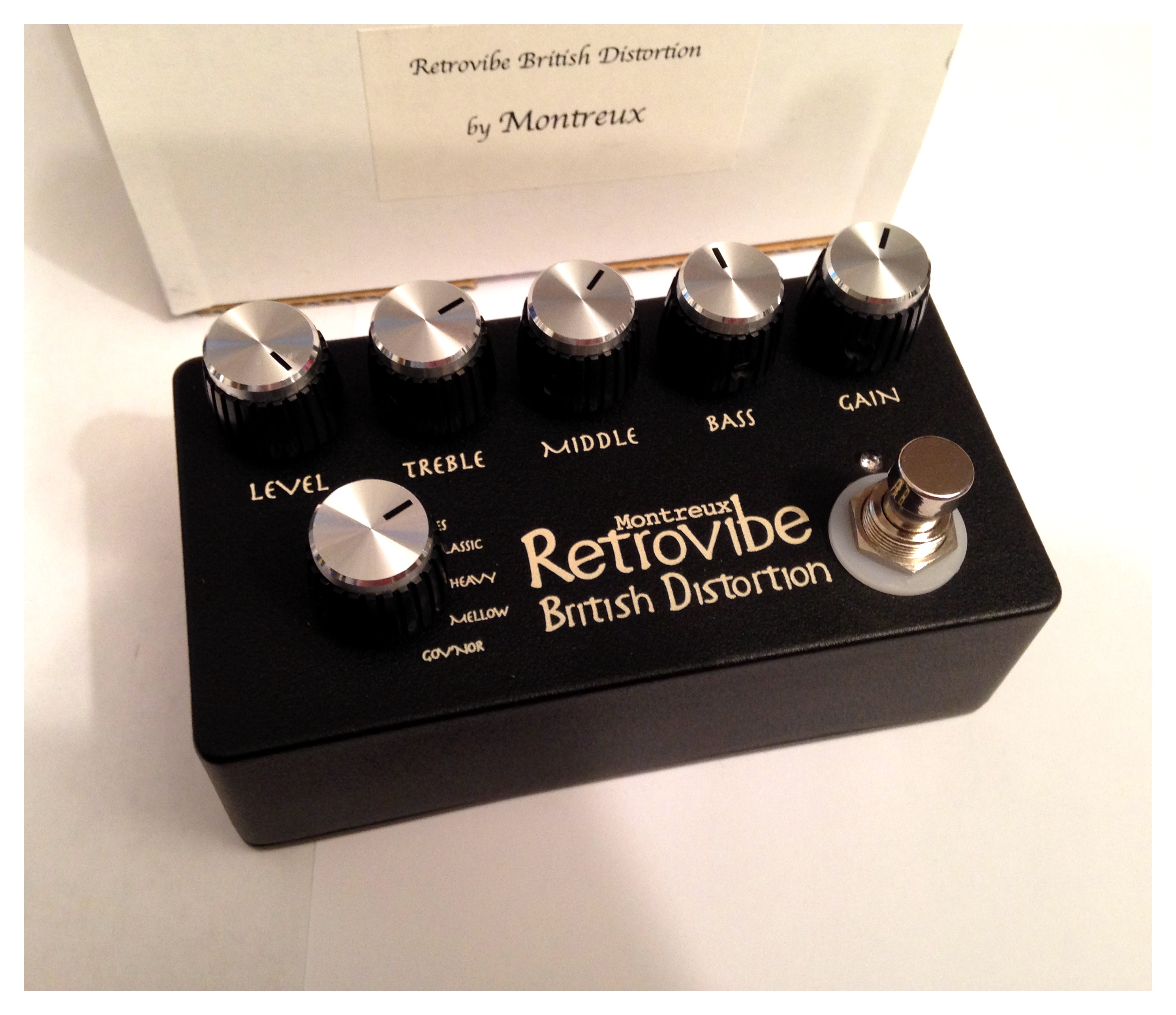 Montreux Retrovibe British Distortion