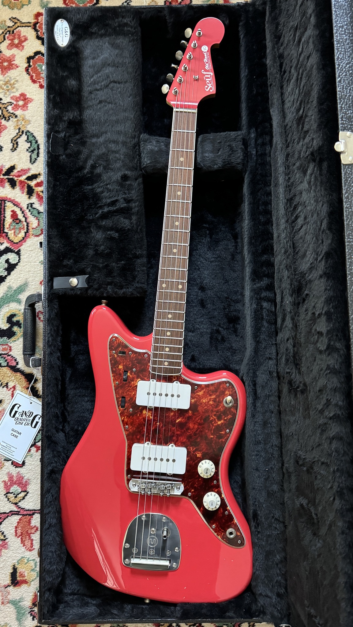 Seüf Guitars Old Hand 10 (OH-10) Offset Style - Fiesta Red
