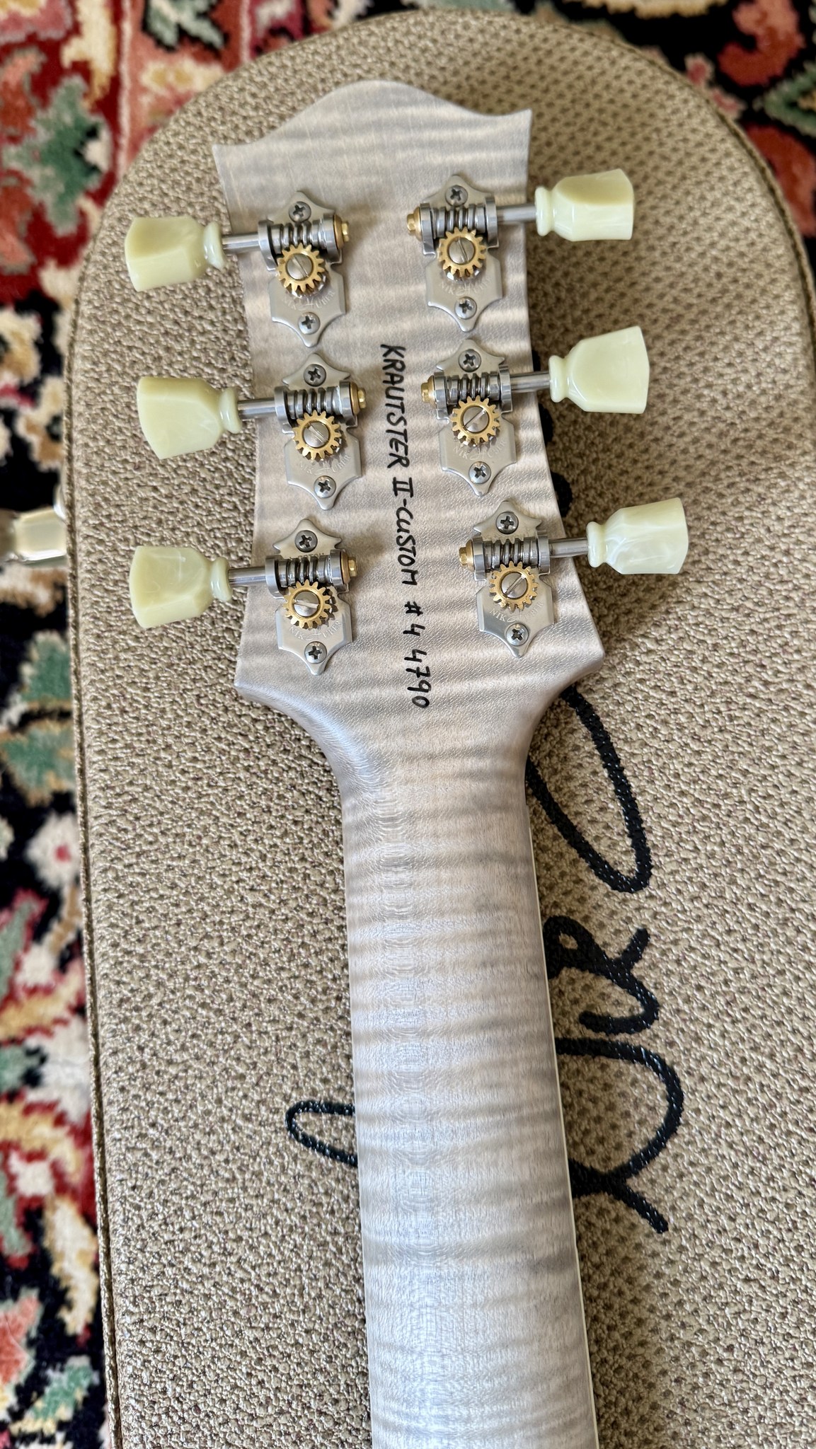 Nik Huber Krautster II Custom - Cadillac Green
