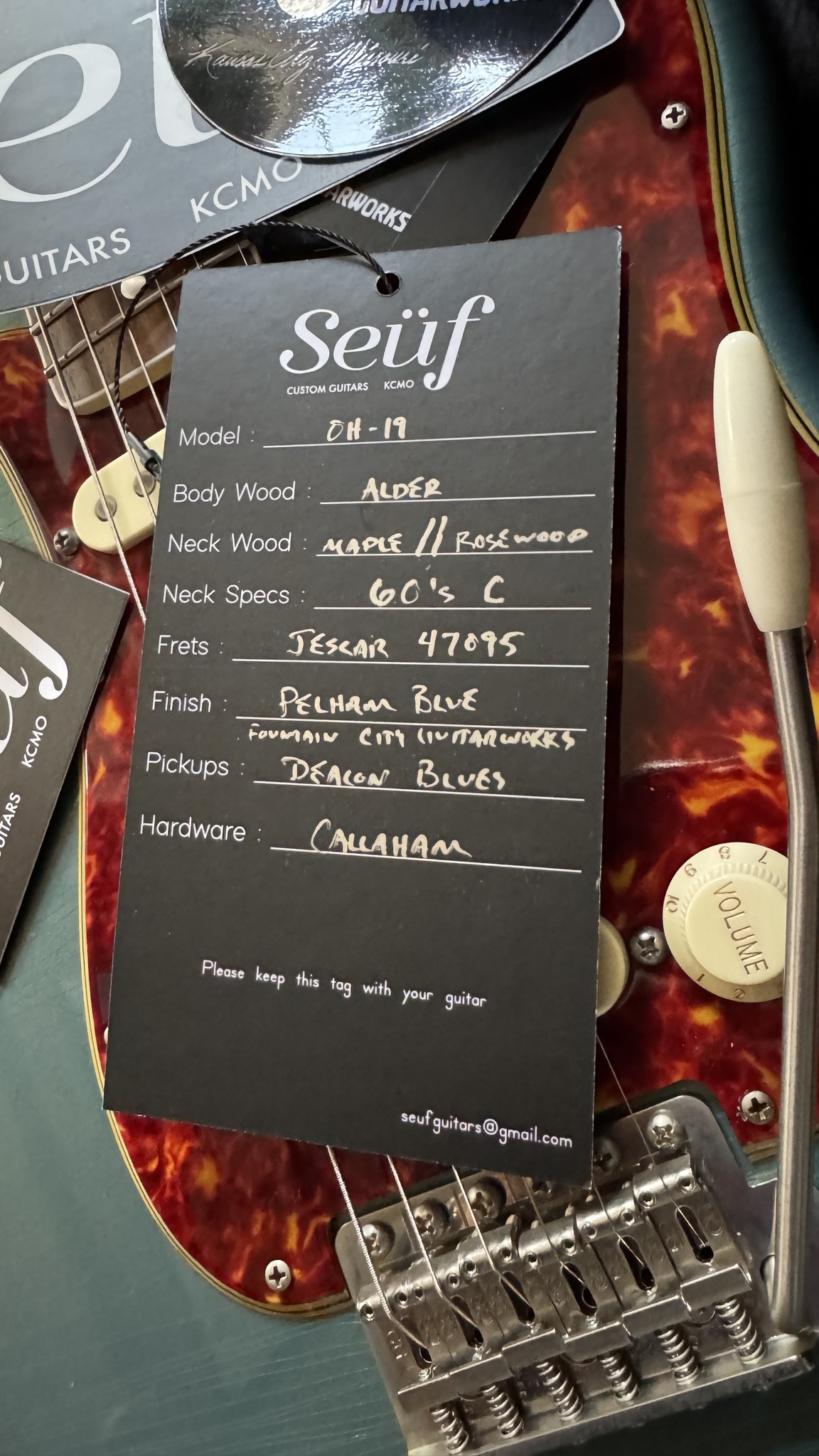 Seüf Guitars Old Hand 19 (OH-19) Strat Style - Aged Pelham Blue