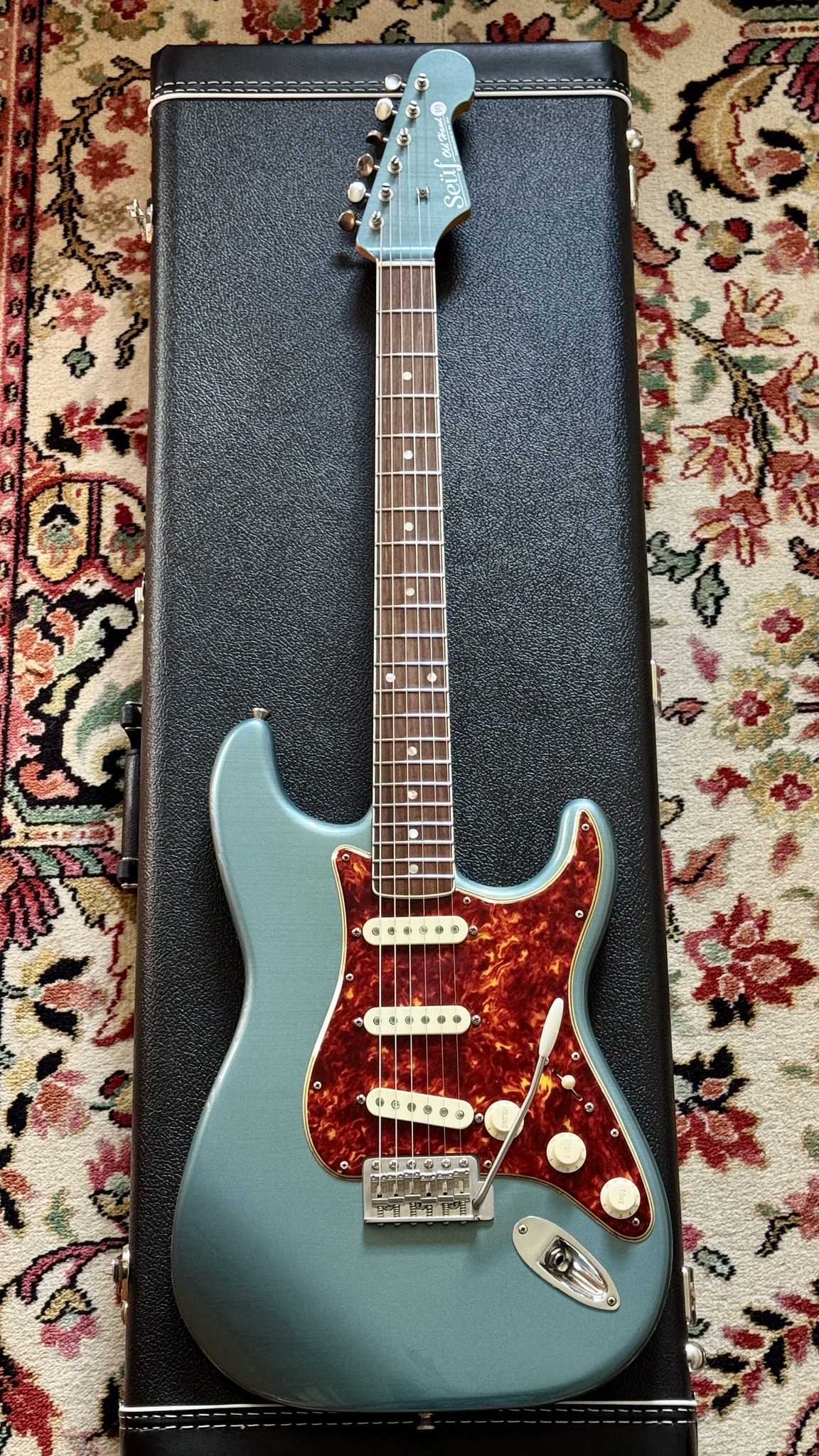 Seüf Guitars Old Hand 19 (OH-19) Strat Style - Aged Pelham Blue