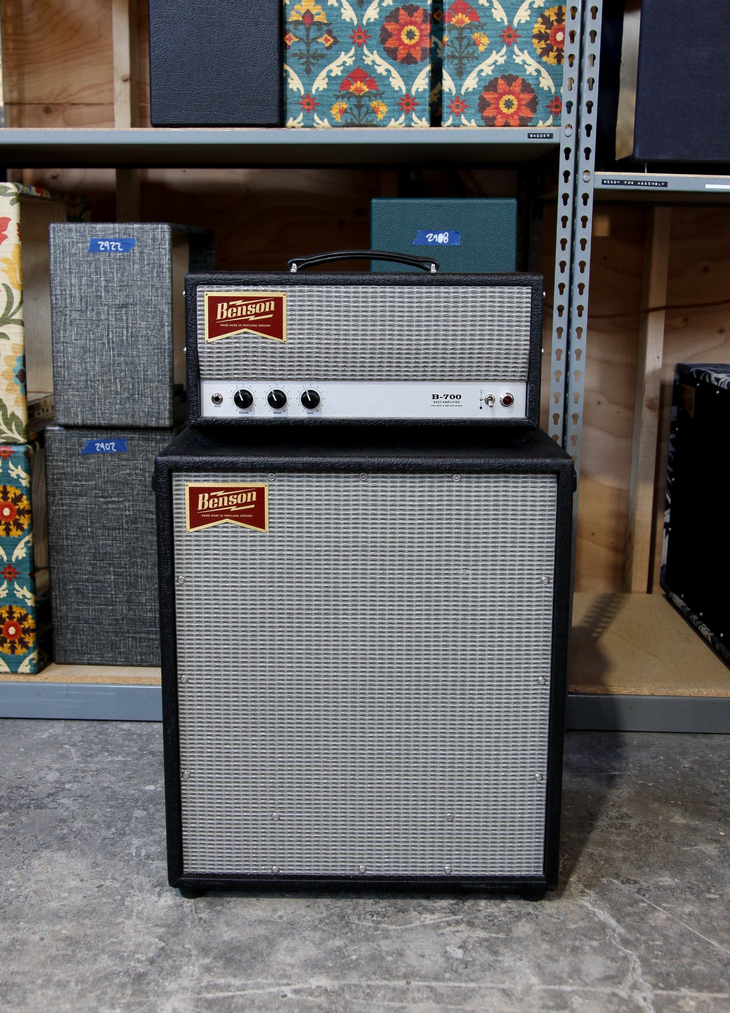 Benson Amps B700 Bass Head & 15N Bass Cabinet