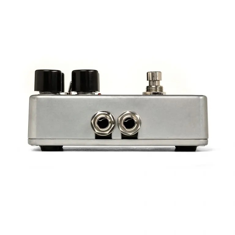 Electro-Harmonix Nano Pulsar Variable Shape Analog Tremolo