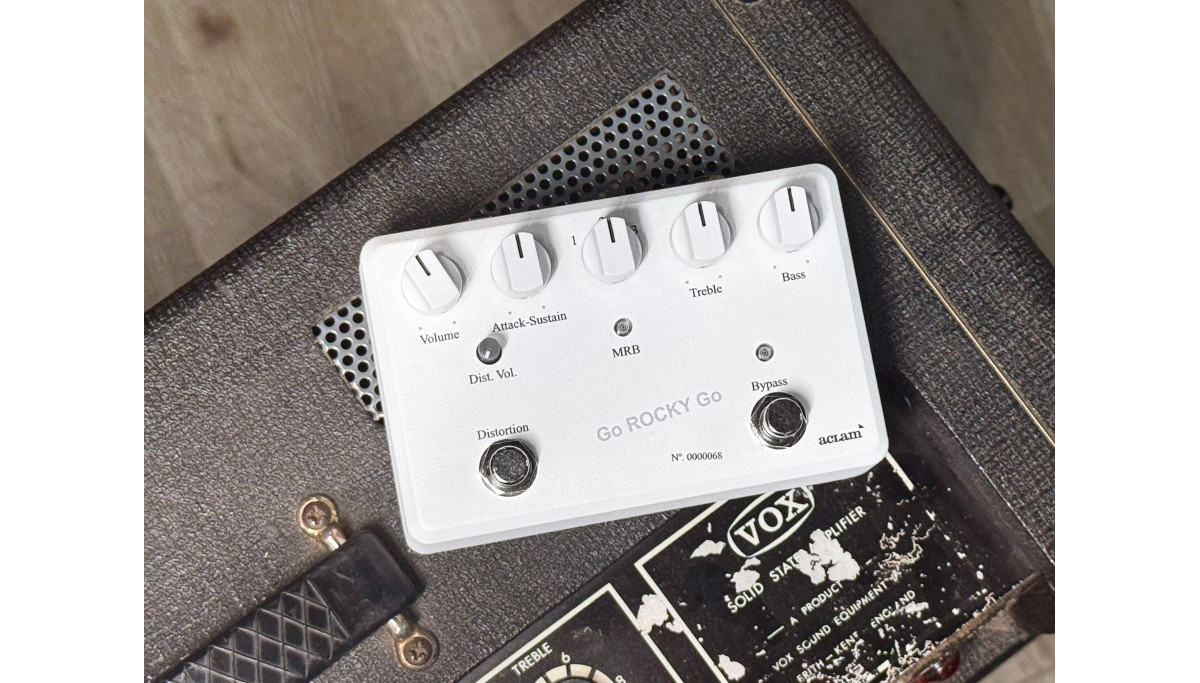 ACLAM Guitars Go Rocky Go - White Album Edition