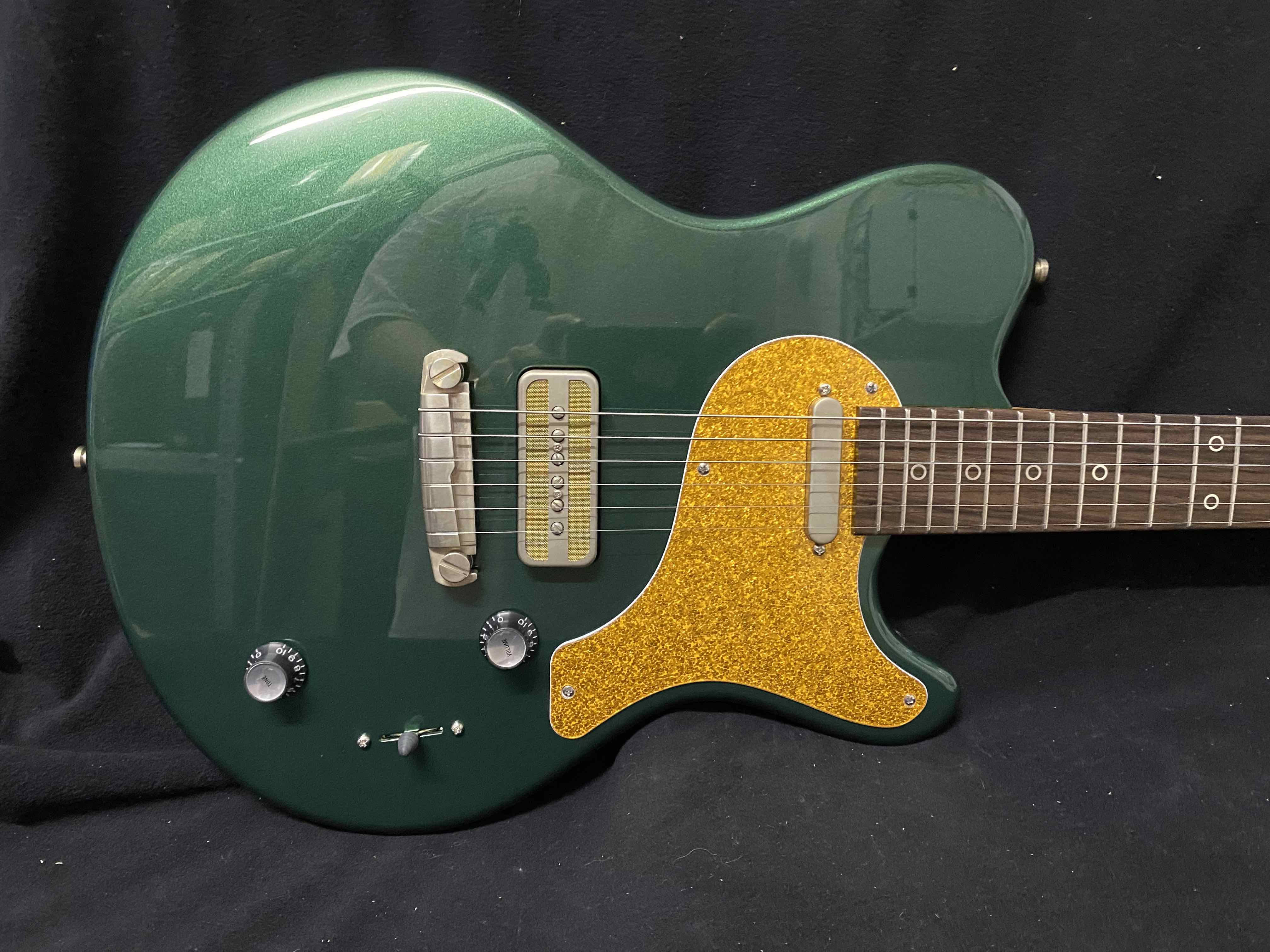 Nik Huber Piet (Cadillac Green)