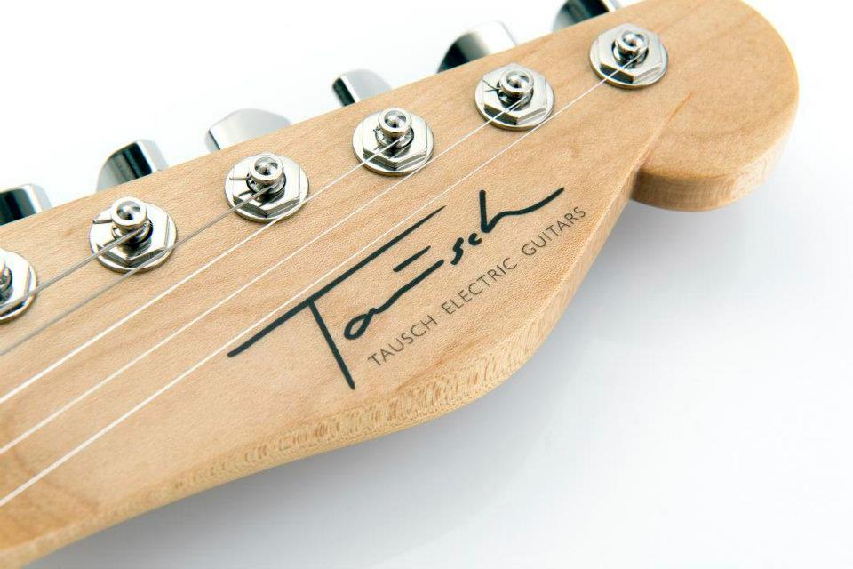 Tausch Guitars 665 `Black Stripes ́